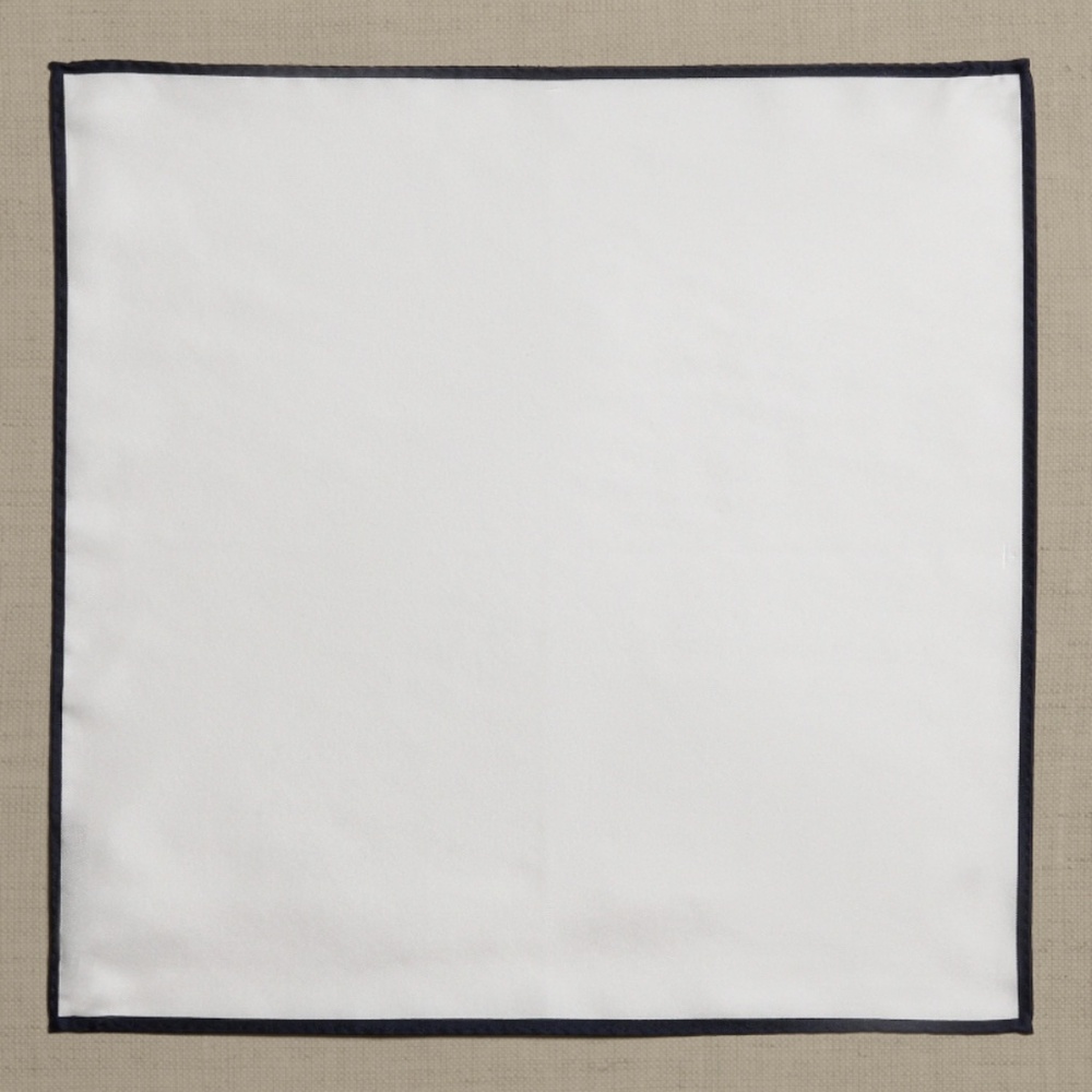 NWT Banana Republic KIA SILK POCKET SQUARE, White